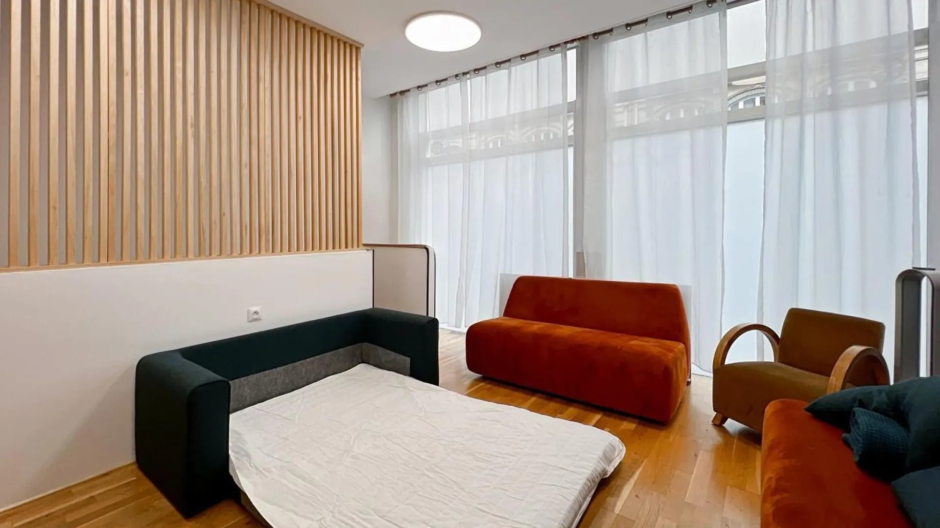 Apartament Nice 2 Rooms Near The Place De La Nation Paryż